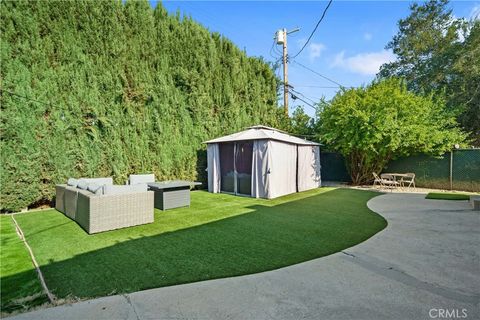 A home in Reseda