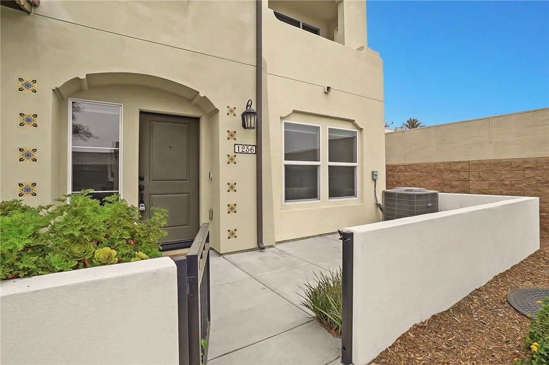 1256 Oliva Court