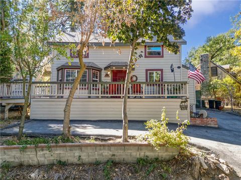 A home in Crestline