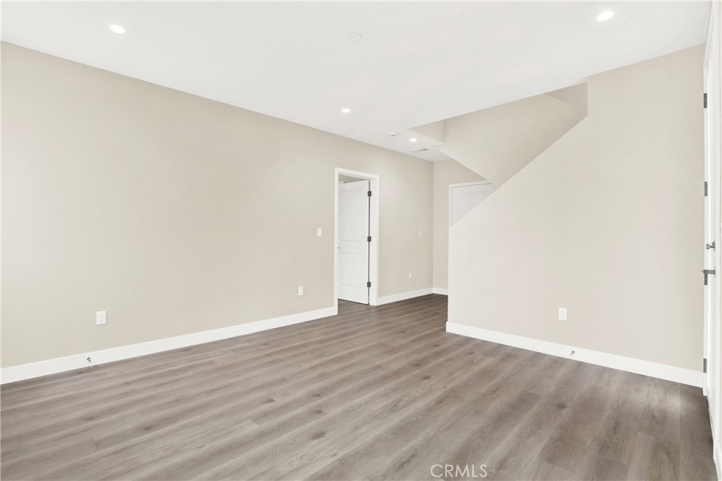 Photo 9 of 54 of 351 S Cypress Street condo