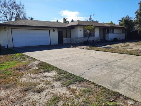 7072 PRUCE Street Westminster CA 92683