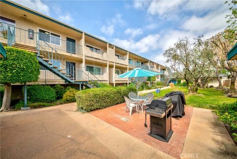 A home in Lomita