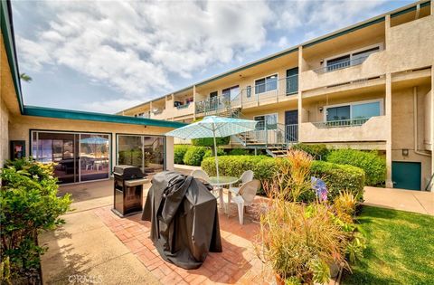 A home in Lomita