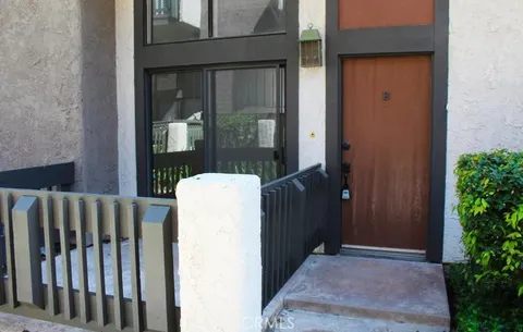 1919 Huntington Drive Unit B, Duarte, CA 91010 - MLS#: CV25060638