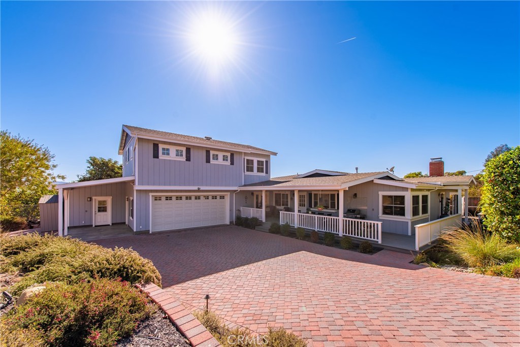 2102 Buena Vista Drive