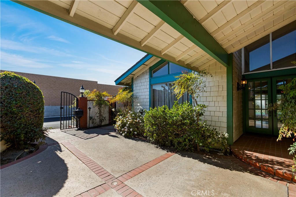3521 Fern Circle