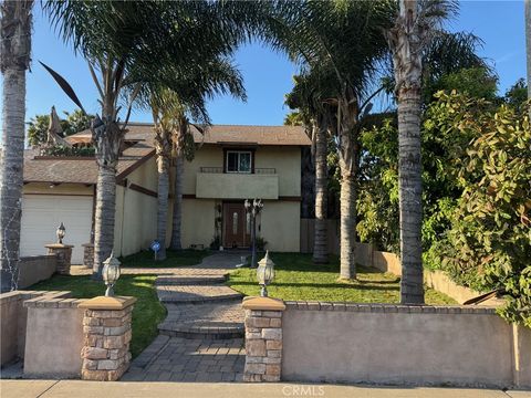 9775 Hibiscus Avenue Fountain Valley CA 92708