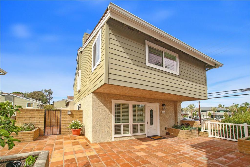 Golden Lantern Villas (GL) - Residential Lease