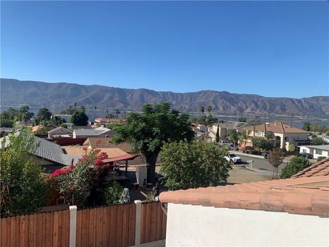 A home in Lake Elsinore