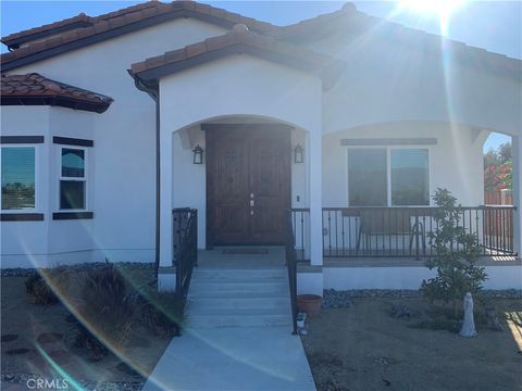 A home in Lake Elsinore