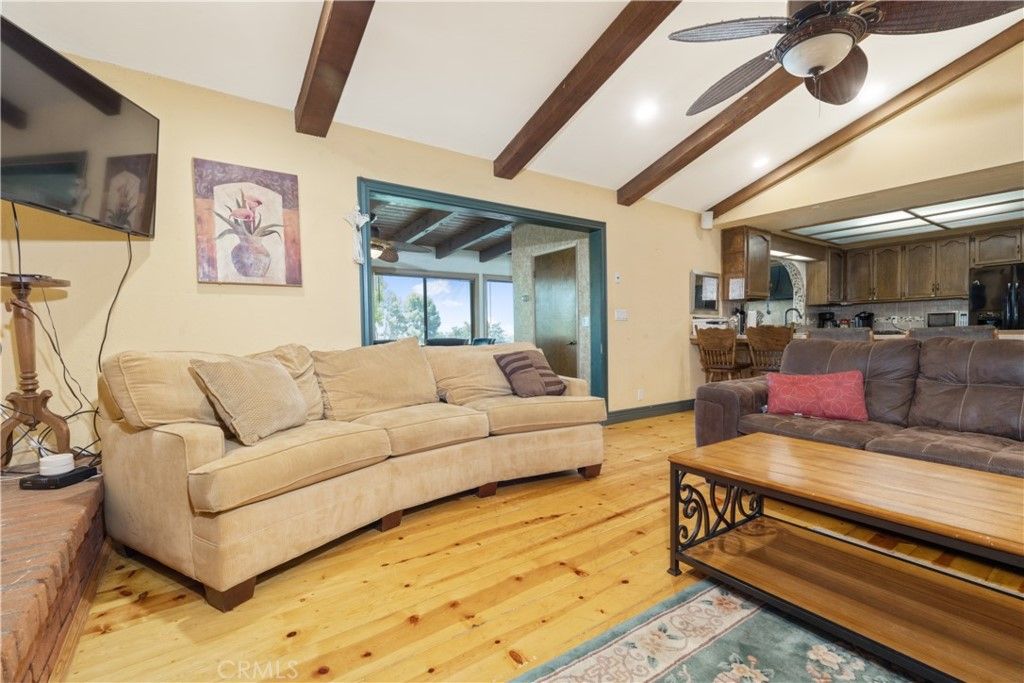 listing image 130727172043458915377