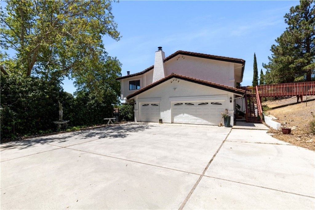 listing image 130723383668210175181