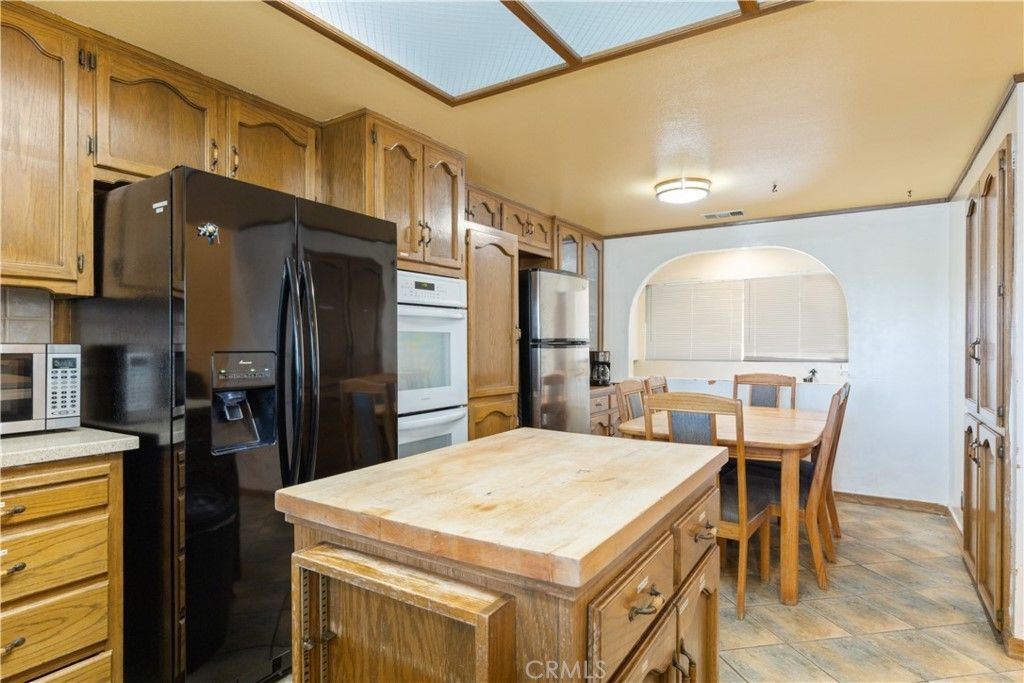 listing image 130722749475141504878