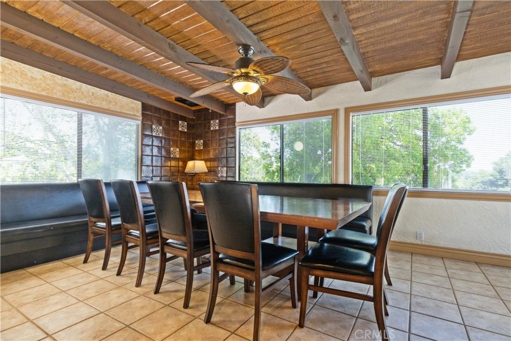 listing image 130723731480365847152