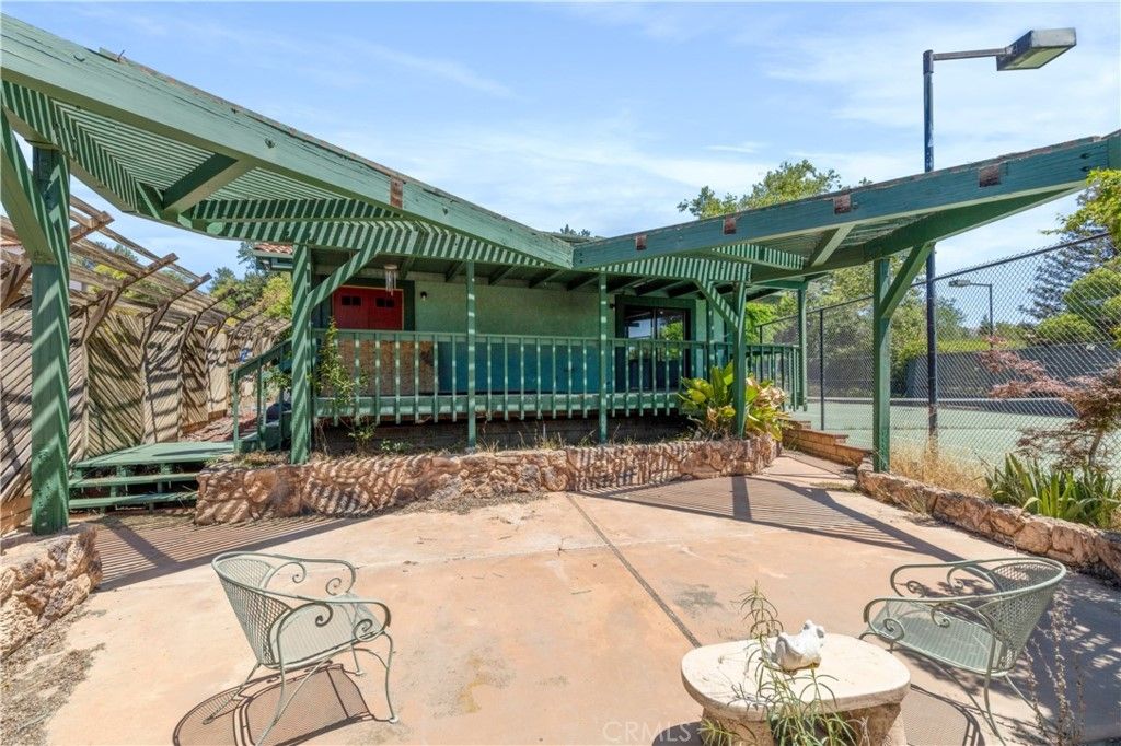 listing image 130725440429025322900