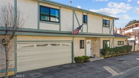 A home in Reseda