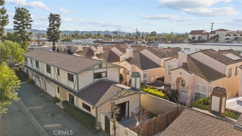 A home in Reseda