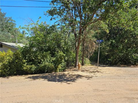 A home in Clearlake