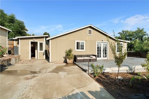 A home in Lake Elsinore