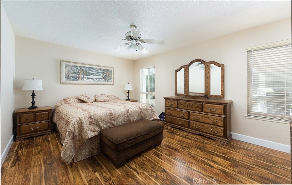 listing image 130729942719876164411