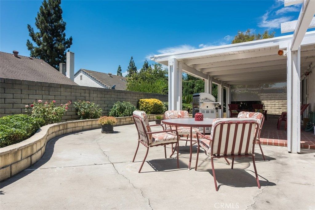listing image 130727210139883882817