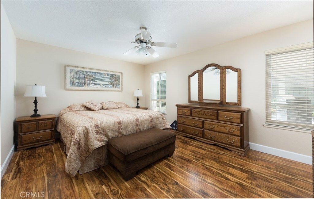 listing image 130722888445251785681