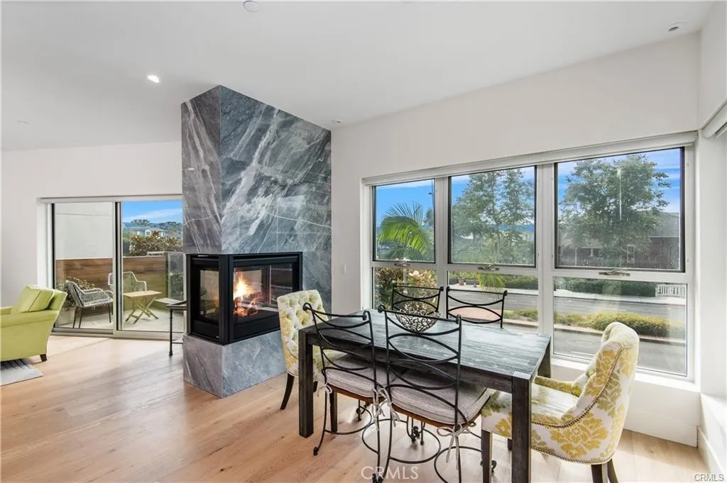 Corona del Mar, California 92625, United States, 3 Bedrooms Bedrooms, ,3 BathroomsBathrooms,Residential,Active,103939