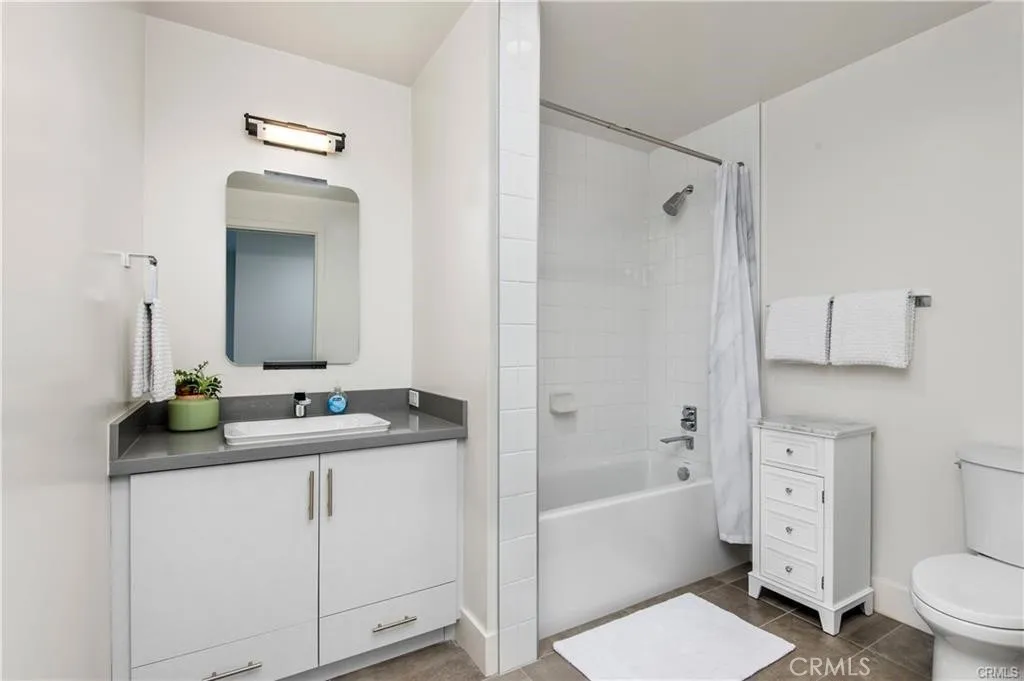 Corona del Mar, California 92625, United States, 3 Bedrooms Bedrooms, ,3 BathroomsBathrooms,Residential,Active,103939