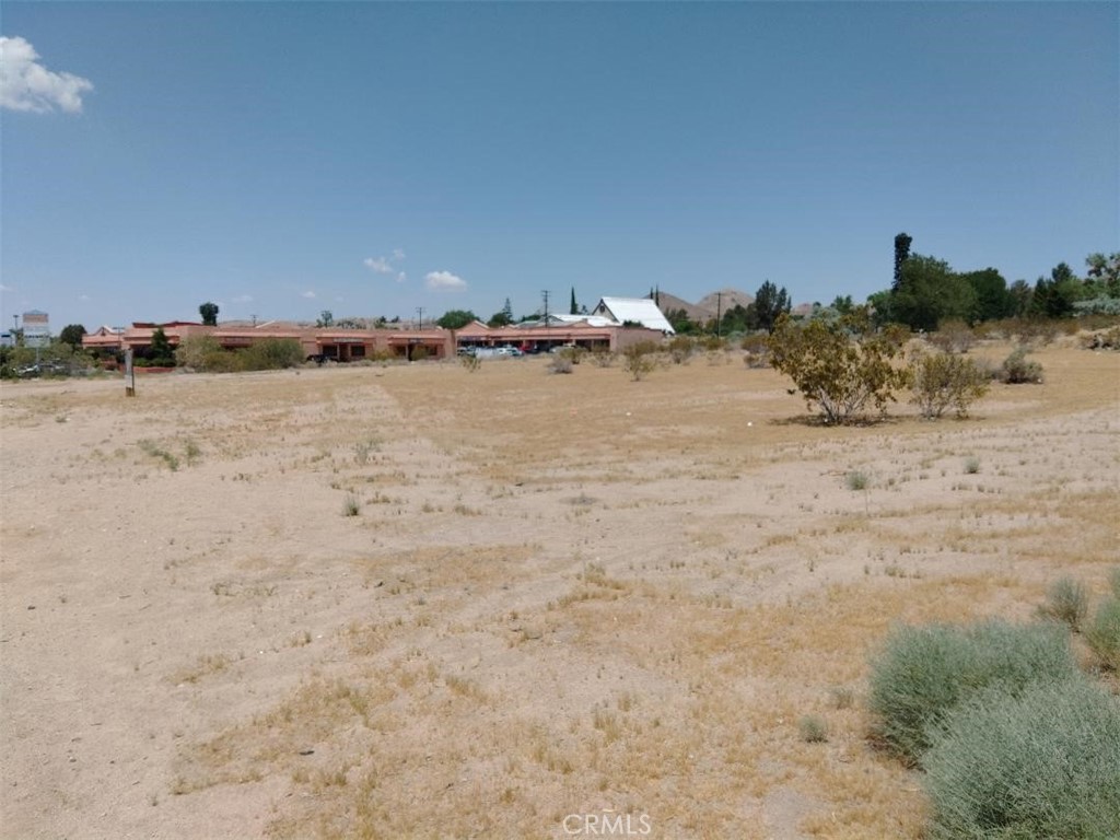 18600 Outer Hwy 18
