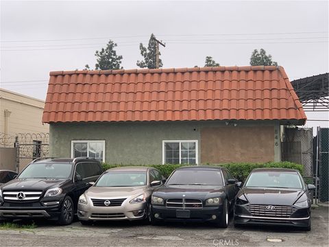 846 W Front Street Covina CA 91722