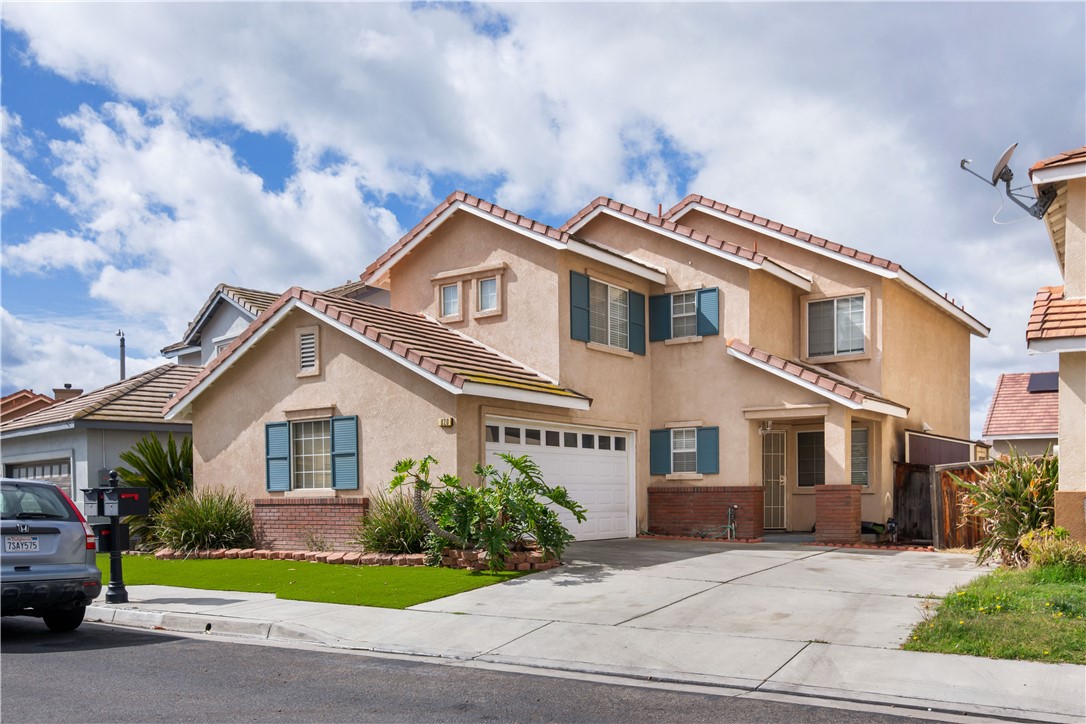 820 Pathfinder Way