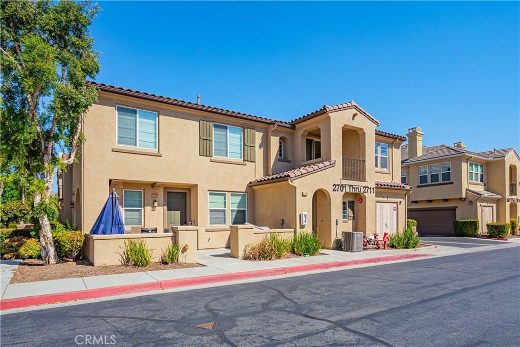 View Lake Elsinore, CA 92530 condo