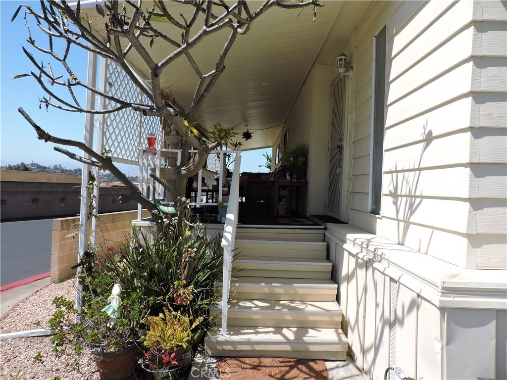 1506 Oak Drive 34