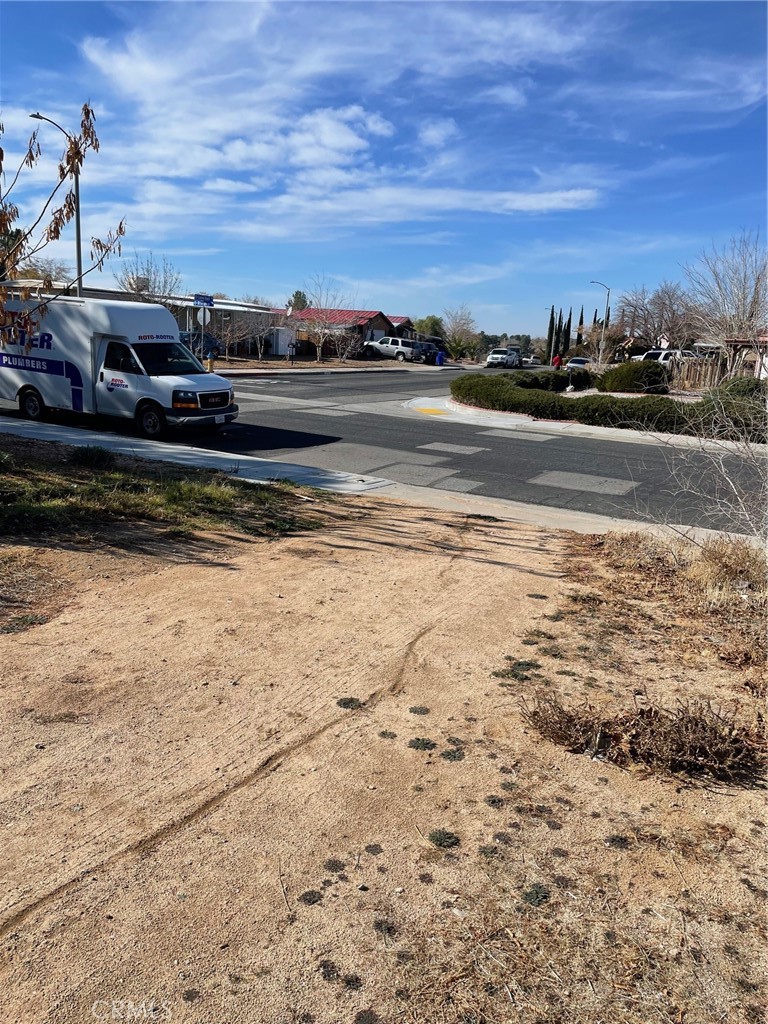 13991 Riviera Dr