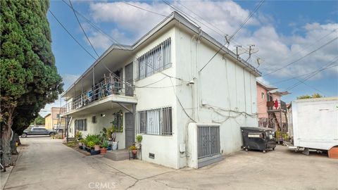 Photo of 5110 Compton Avenue, Los Angeles, CA 90011 (MLS # DW24242262)