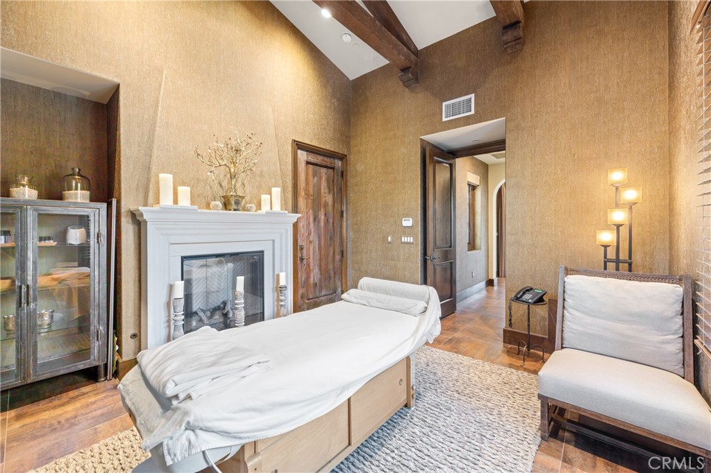 Crystal Cove Sea Crest (CCSR) - Residential Lease