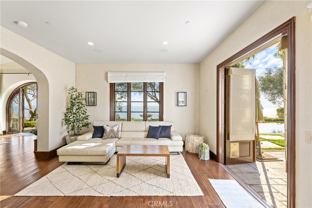 Crystal Cove Sea Crest (CCSR) - Residential Lease