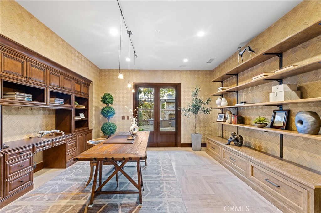 Crystal Cove Sea Crest (CCSR) - Residential Lease