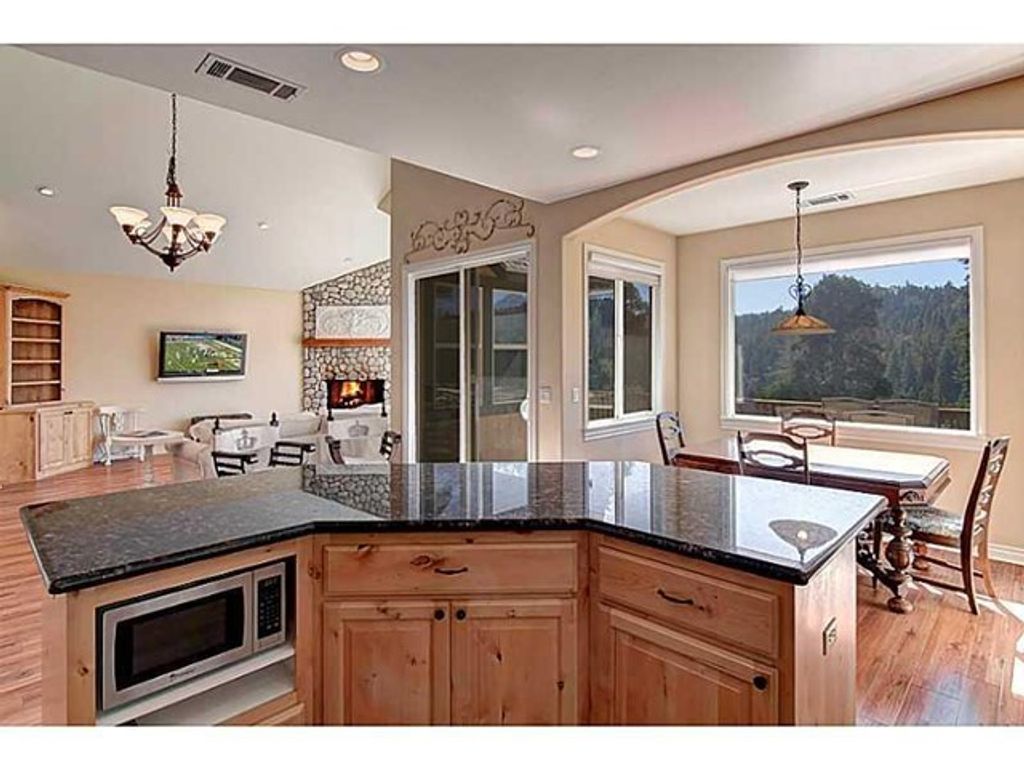 listing image 13074280565560