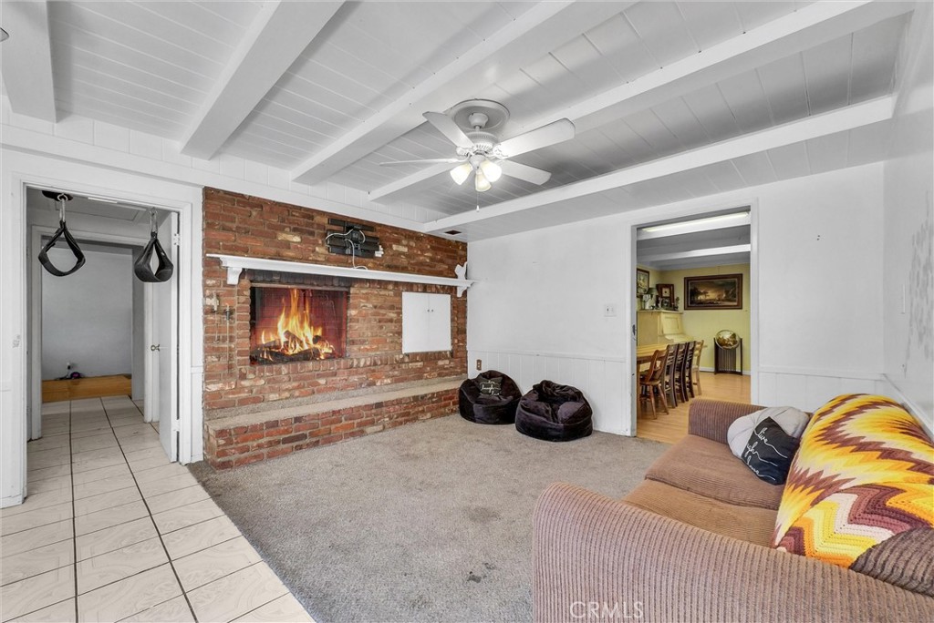 303 N Hollenbeck Avenue