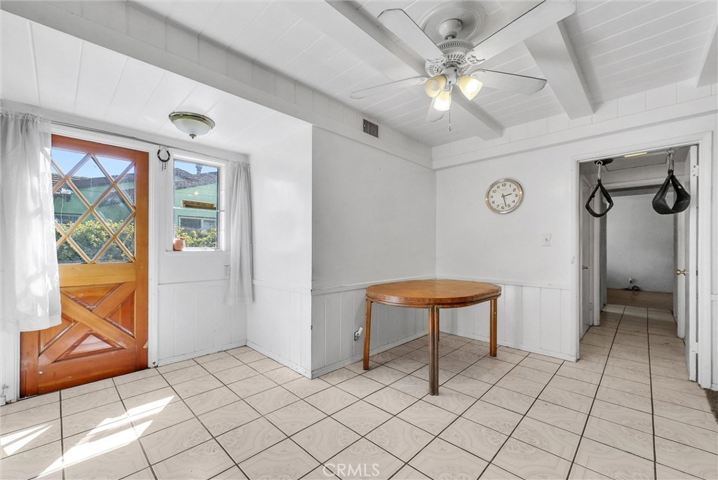 303 N Hollenbeck Avenue