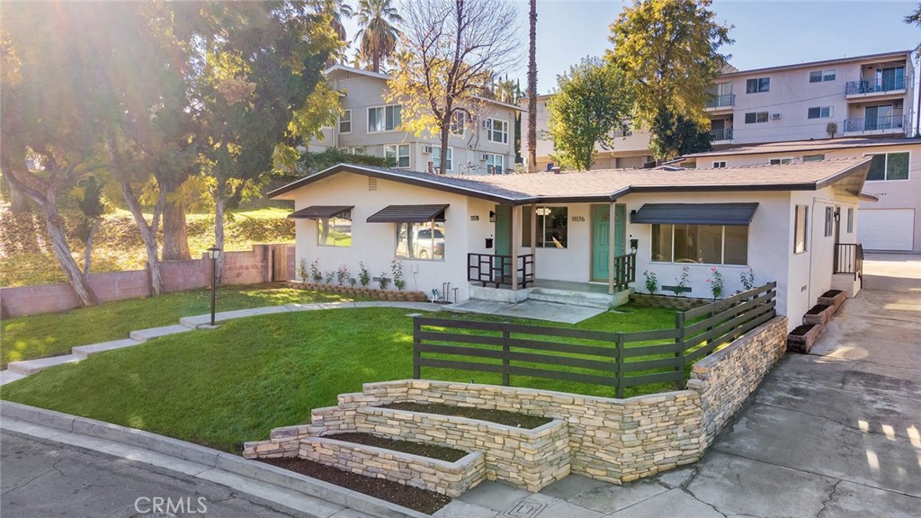 11176 11180 Richmont Road