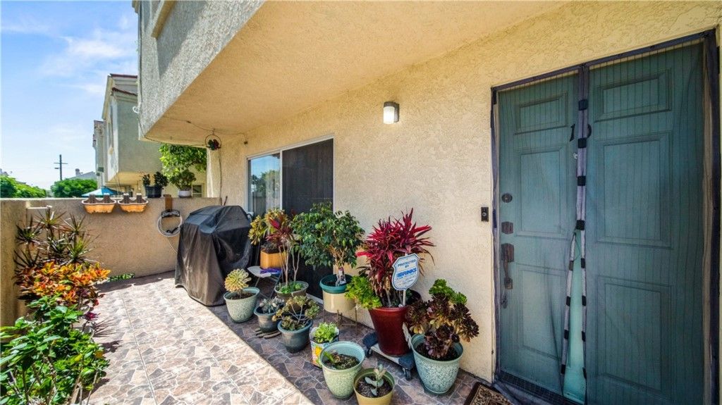 listing image 130728362929380283606