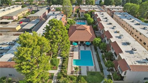 A home in Reseda