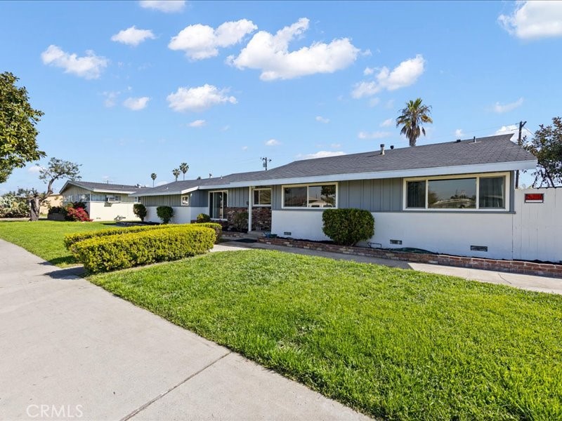 11222 Magnolia Street