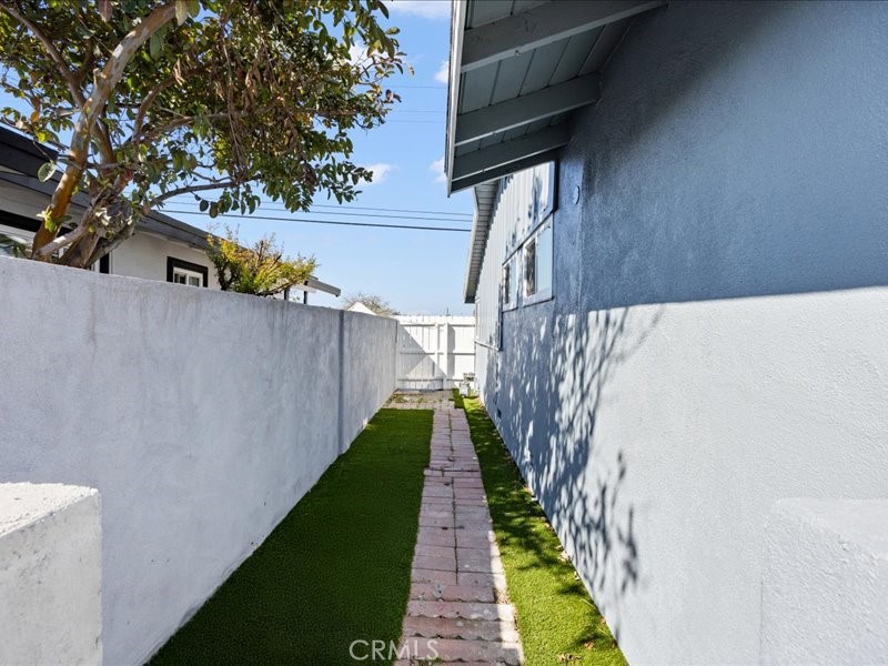 11222 Magnolia Street