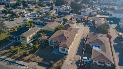 A home in El Monte