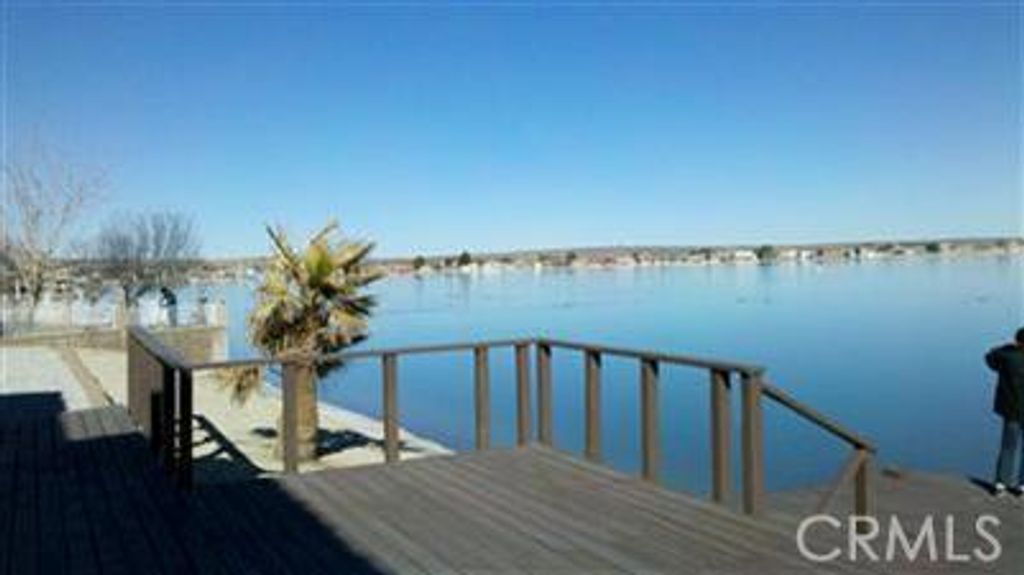 listing image 13078961721451123193