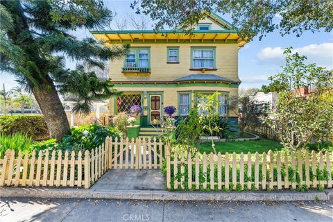 1106 North Spurgeon Street Santa Ana CA 92701