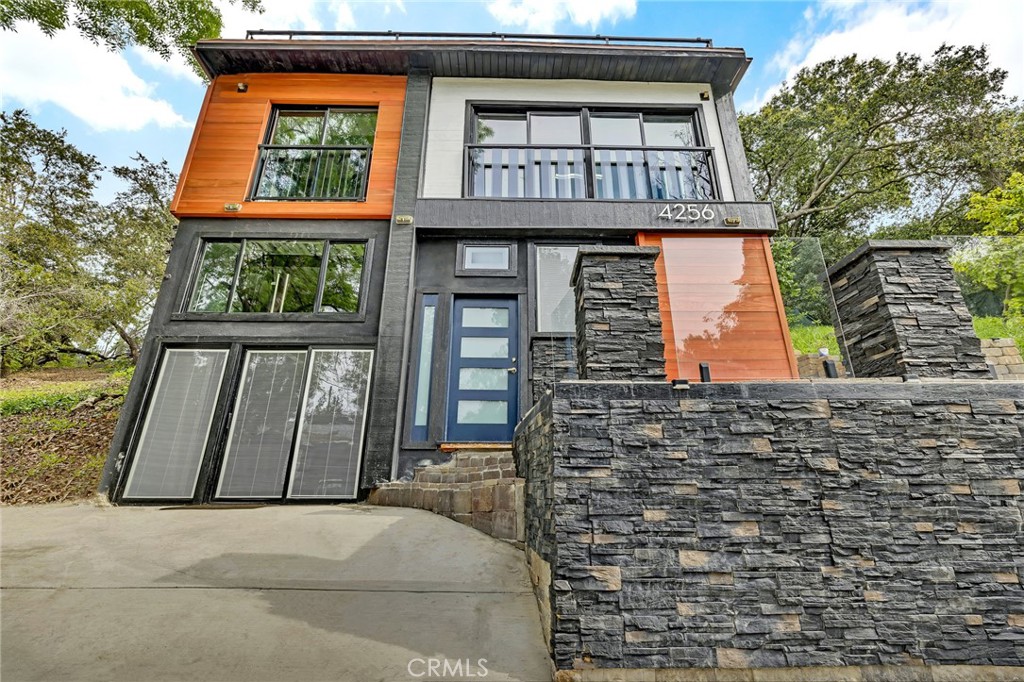 Photo 4 of 48 of 4256 Rosario Road house